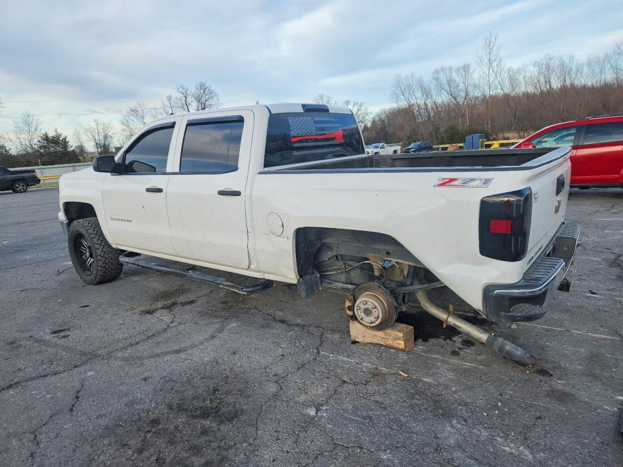 2014 CHEVROLET SILVERADO K1500 LT photo 2
