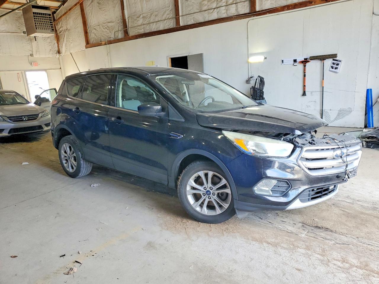 2017 FORD ESCAPE SE photo 7
