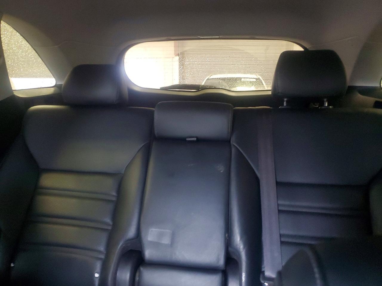 2017 KIA SORENTO LX photo 10