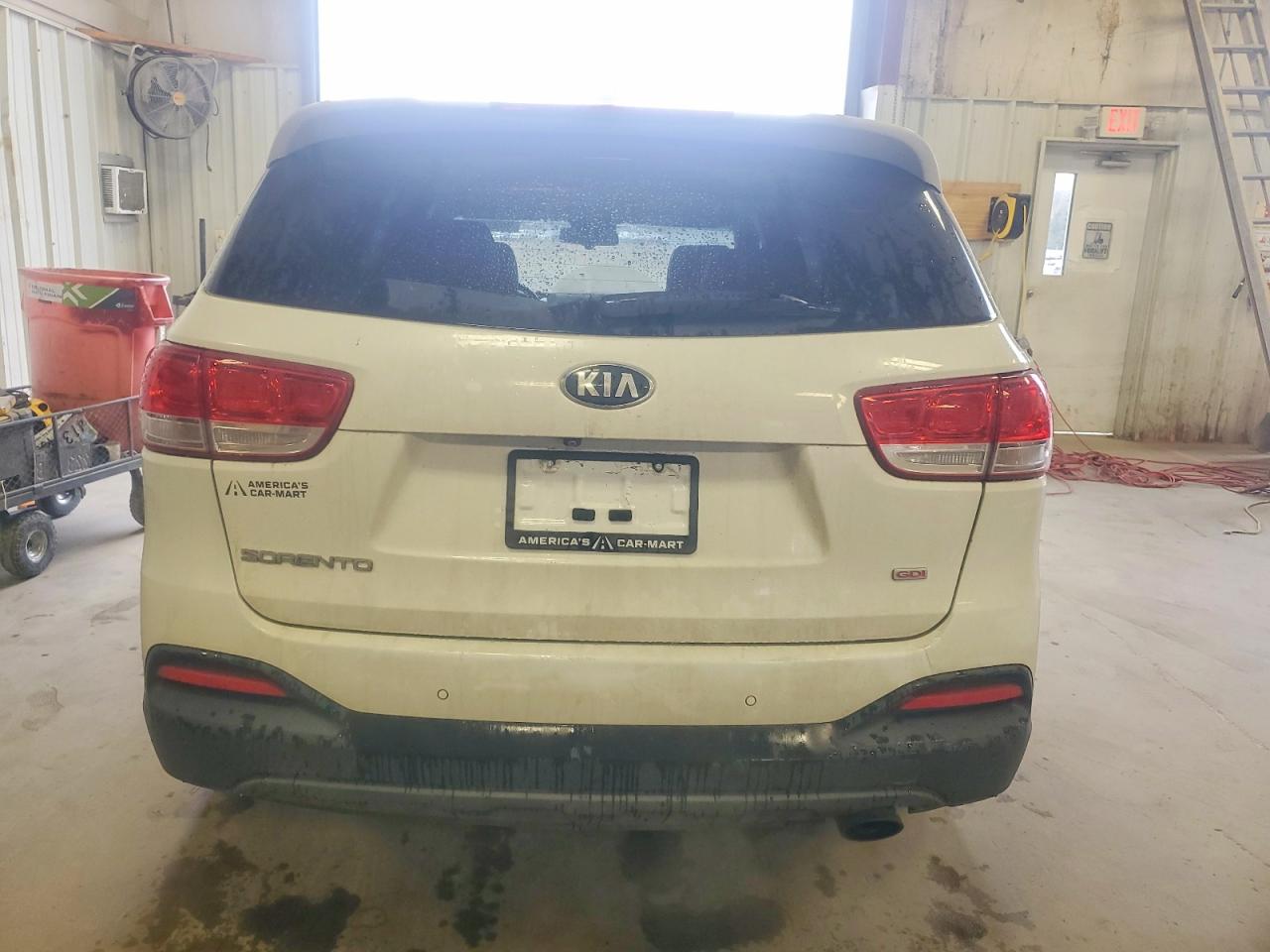 2017 KIA SORENTO LX photo 6