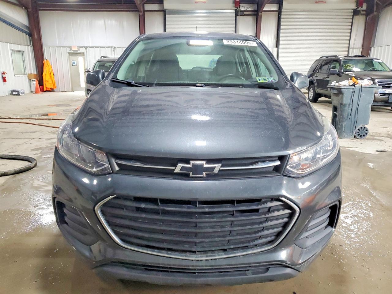 2019 CHEVROLET TRAX LS photo 9