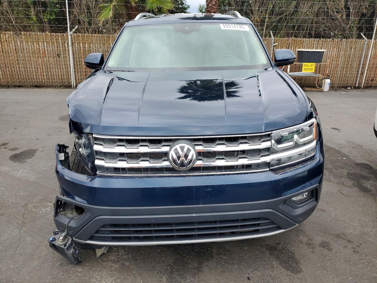2018 VOLKSWAGEN ATLAS SE photo 5