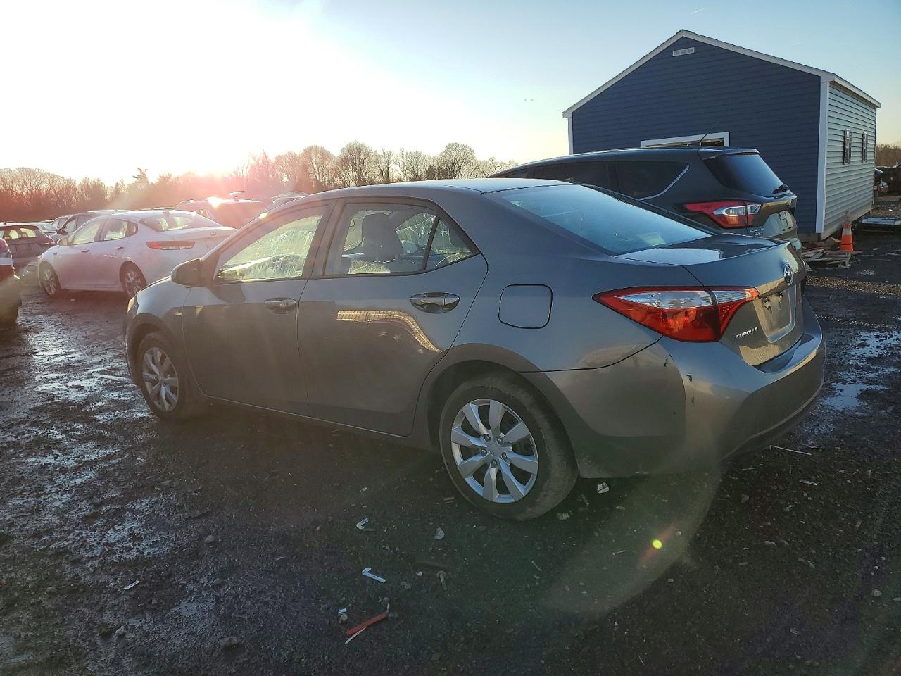 2016 TOYOTA COROLLA L photo 2