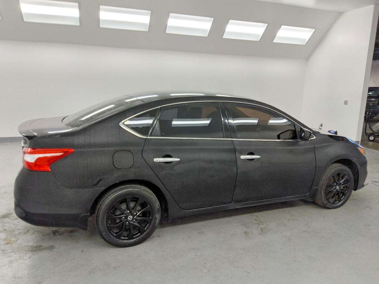2018 NISSAN SENTRA S photo 3