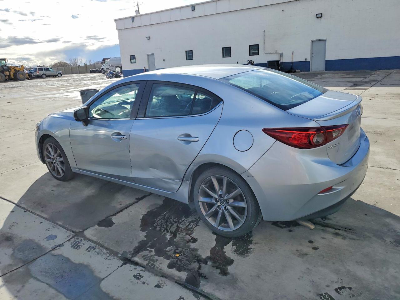 2018 MAZDA 3 TOURING photo 4