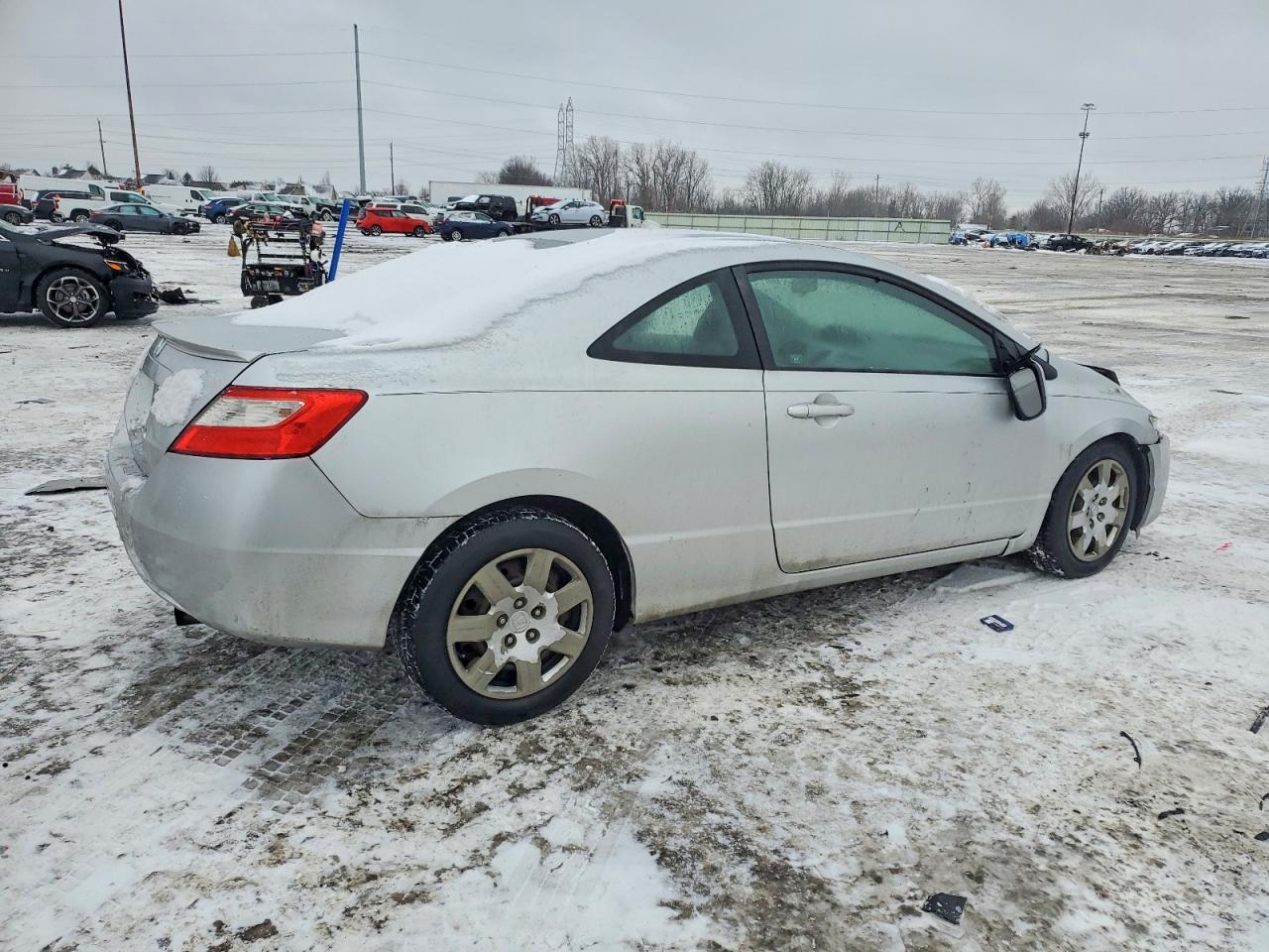 2011 HONDA CIVIC LX photo 3