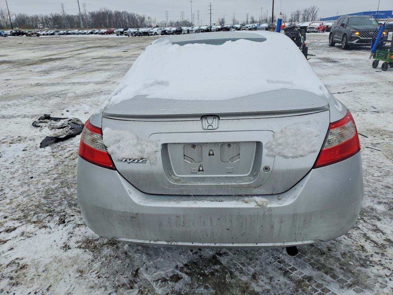 2011 HONDA CIVIC LX photo 6