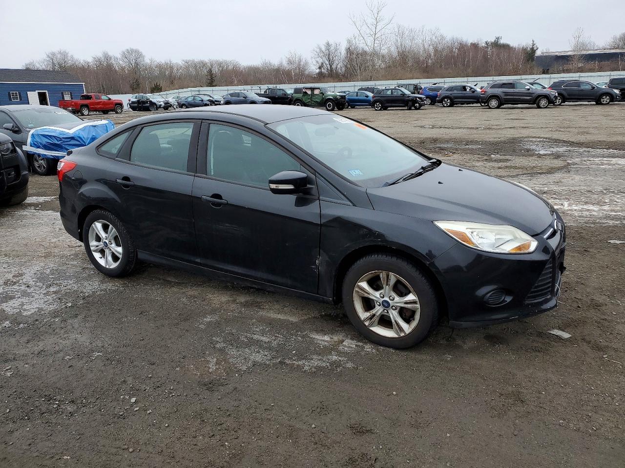 2013 FORD FOCUS SE photo 4