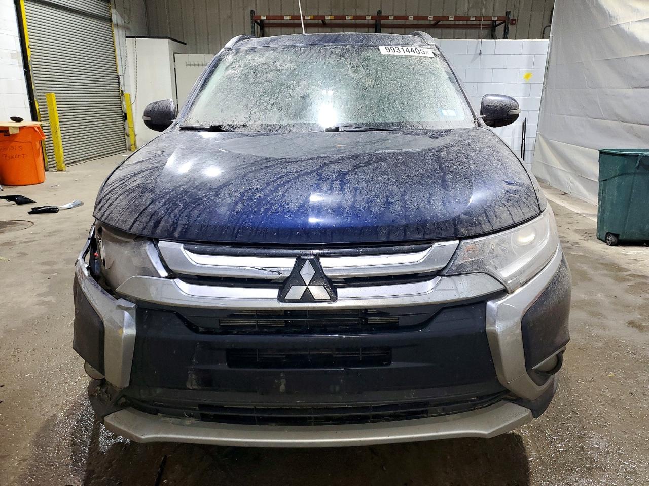 2016 MITSUBISHI OUTLANDER SE photo 5