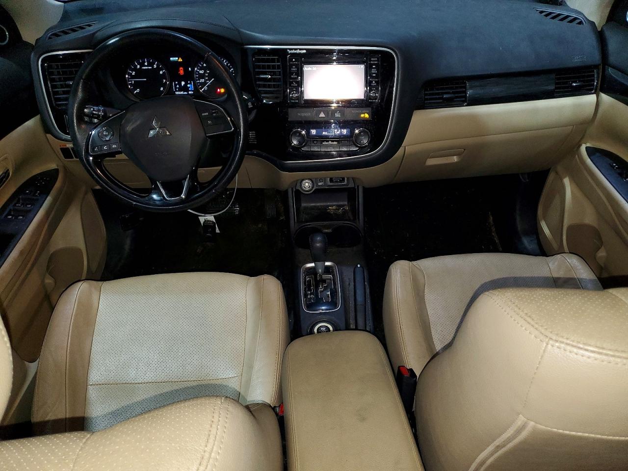 2016 MITSUBISHI OUTLANDER SE photo 8
