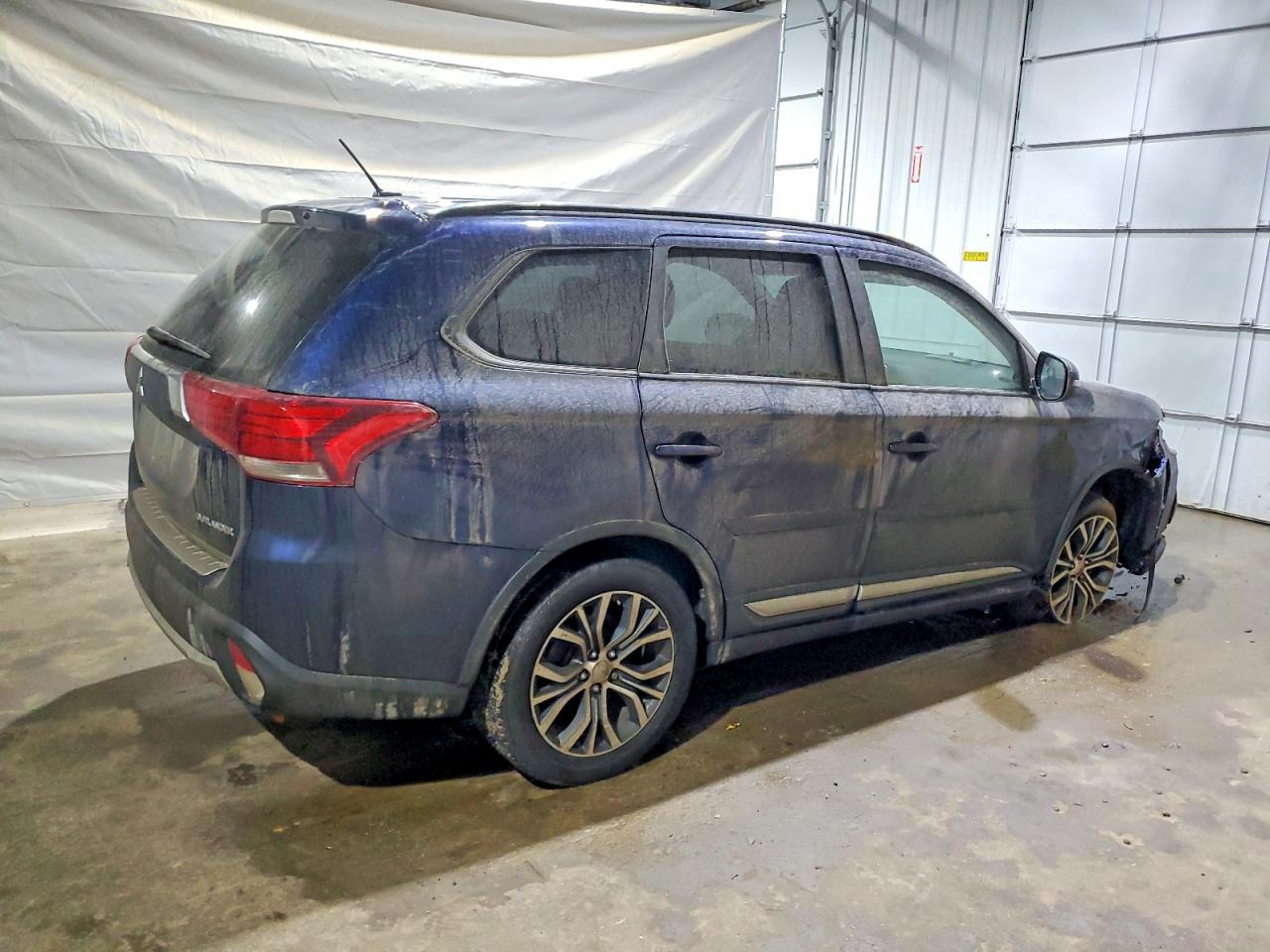 2016 MITSUBISHI OUTLANDER SE photo 3