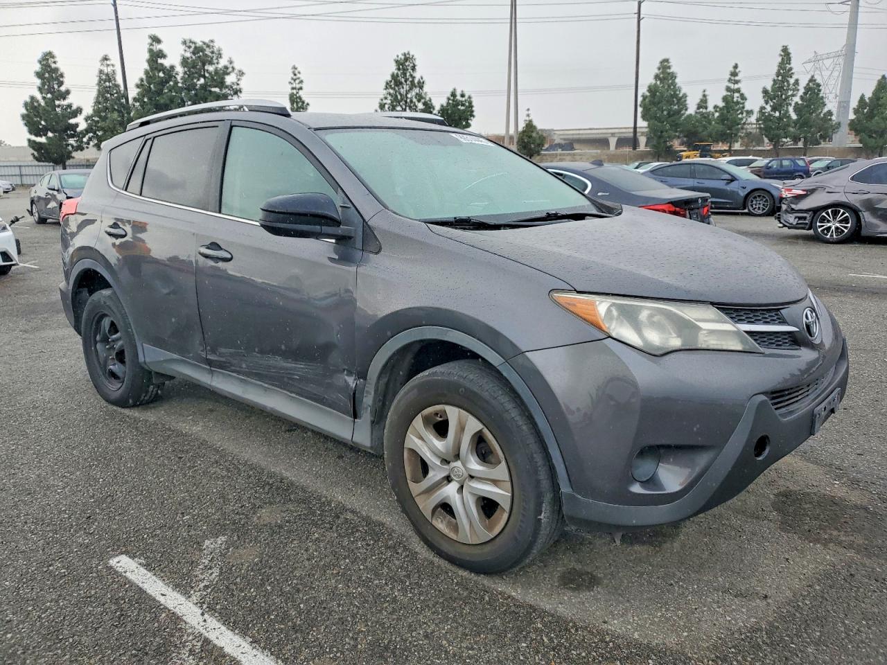 2013 TOYOTA RAV4 LE photo 10