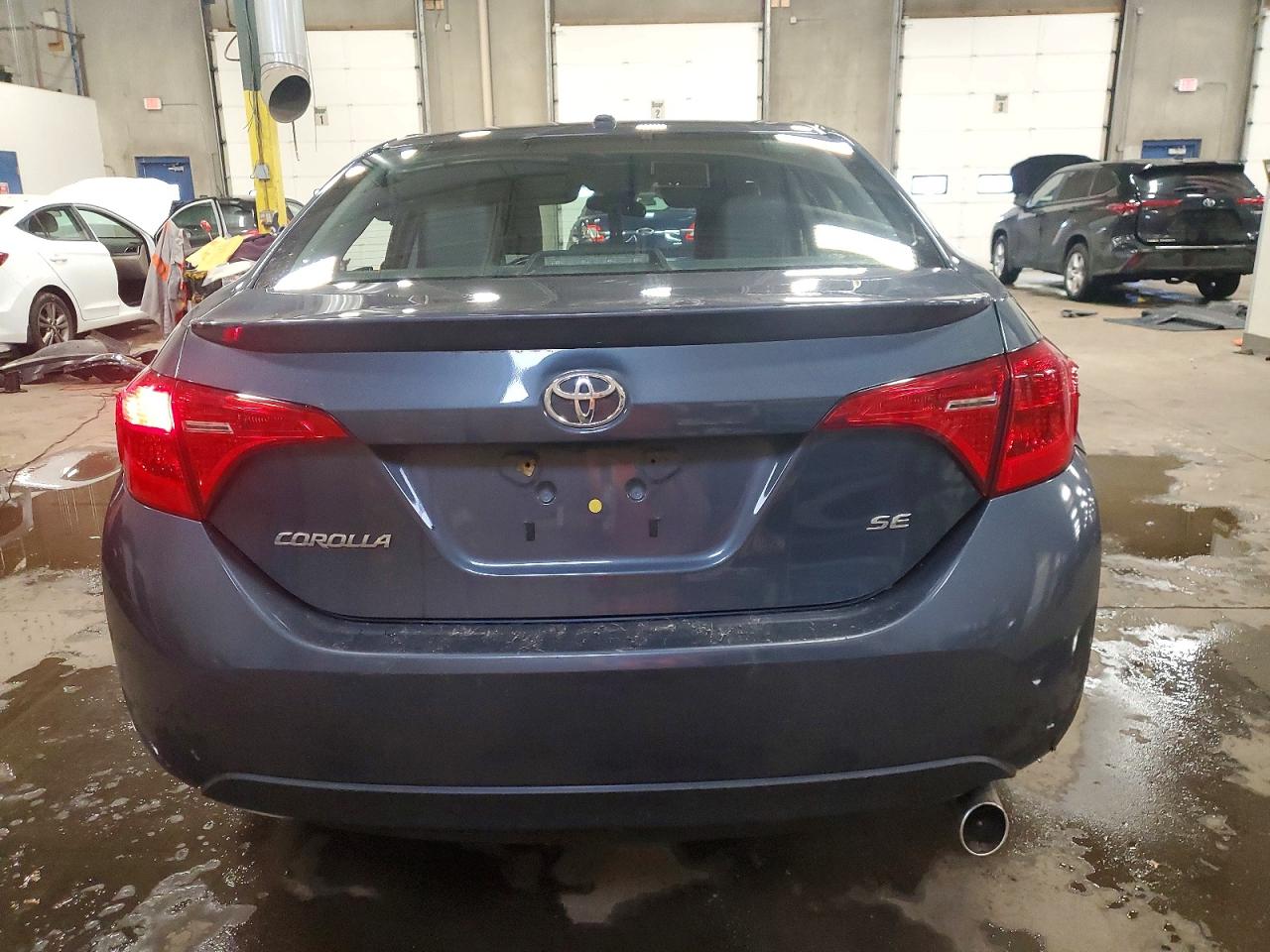 2017 TOYOTA COROLLA L photo 6