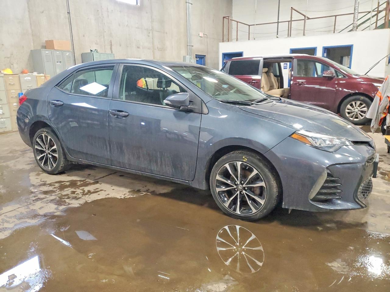 2017 TOYOTA COROLLA L photo 4