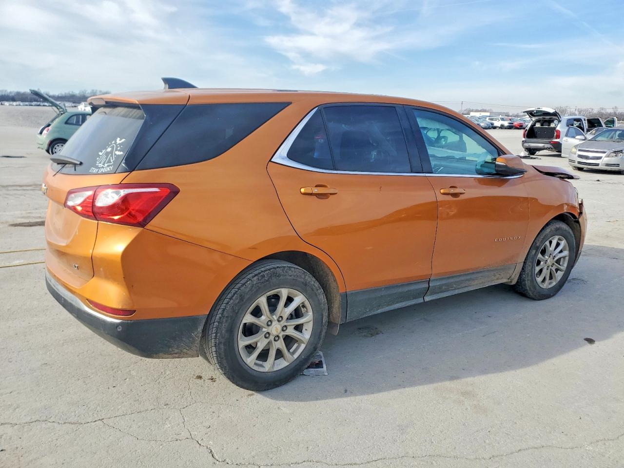 2018 CHEVROLET EQUINOX LT photo 5