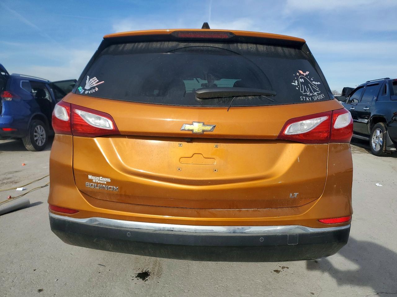2018 CHEVROLET EQUINOX LT photo 11
