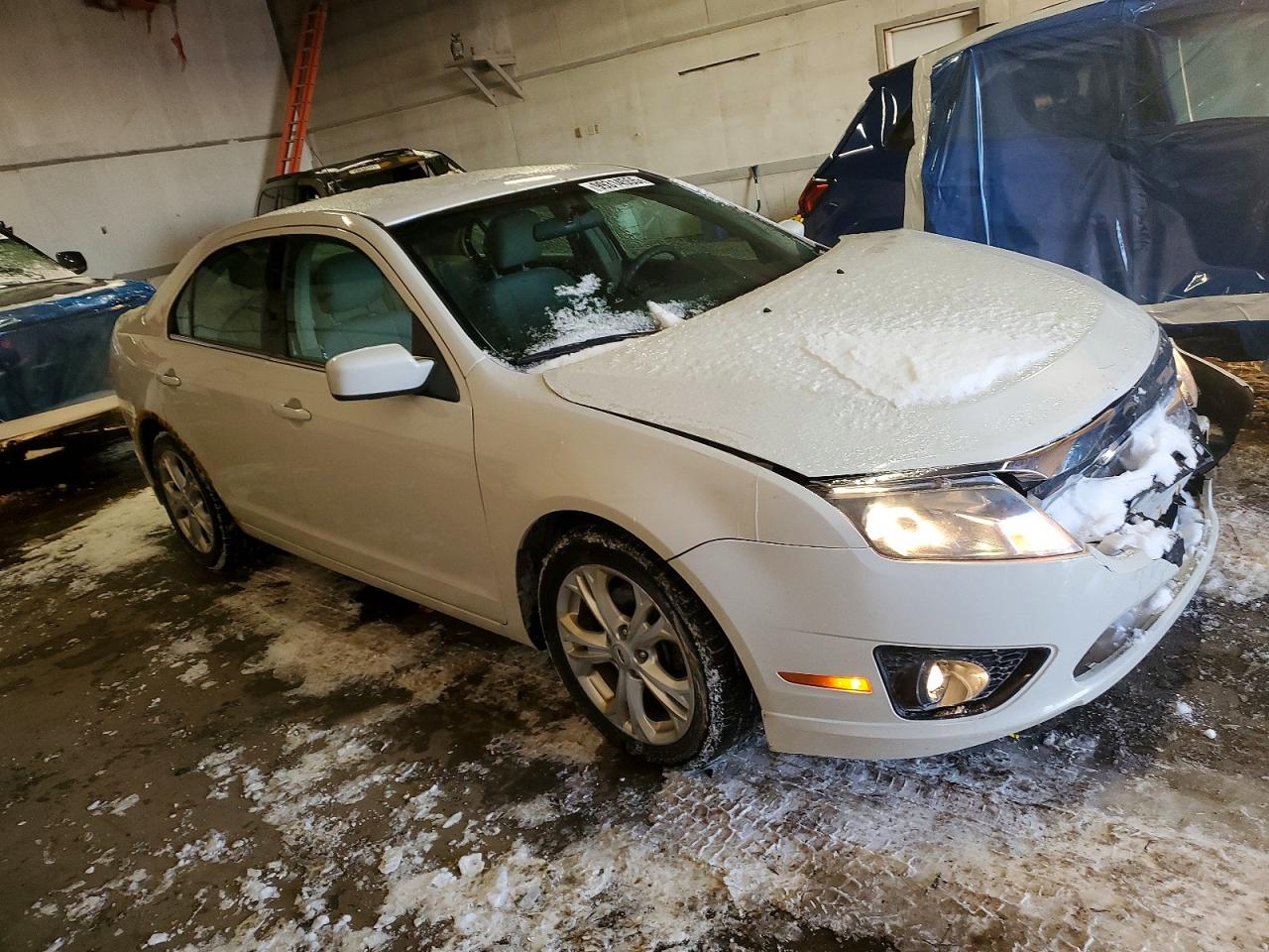 2012 FORD FUSION SE photo 4