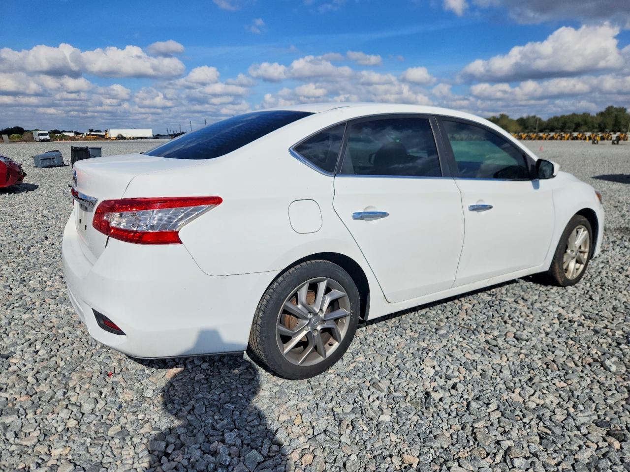 2016 NISSAN SENTRA S photo 3