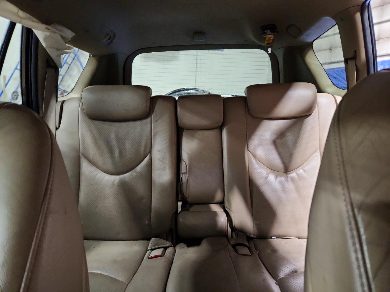 2010 TOYOTA RAV4 LIMITED photo 28
