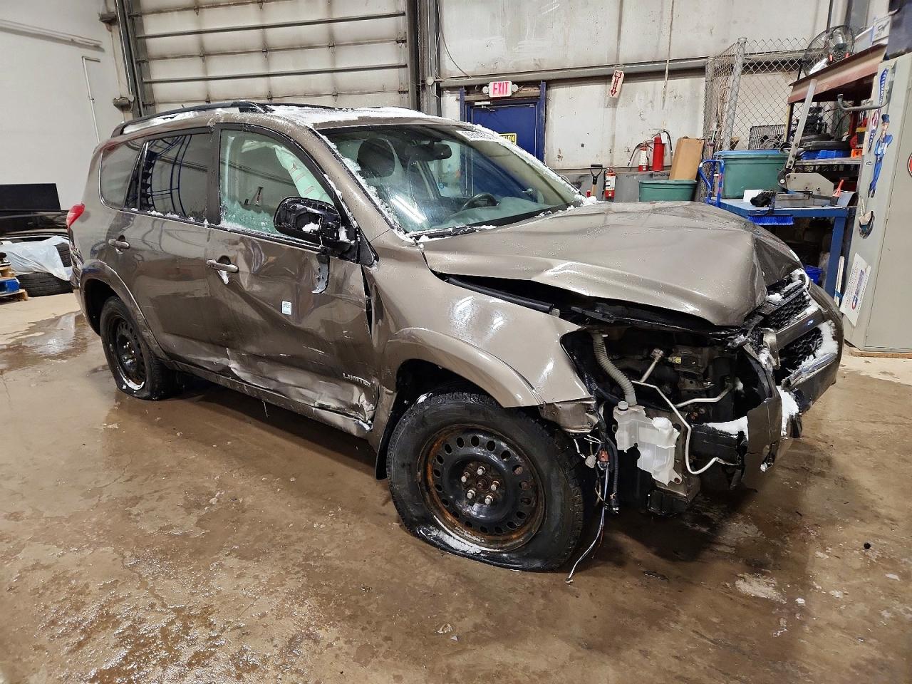 2010 TOYOTA RAV4 LIMITED photo 10