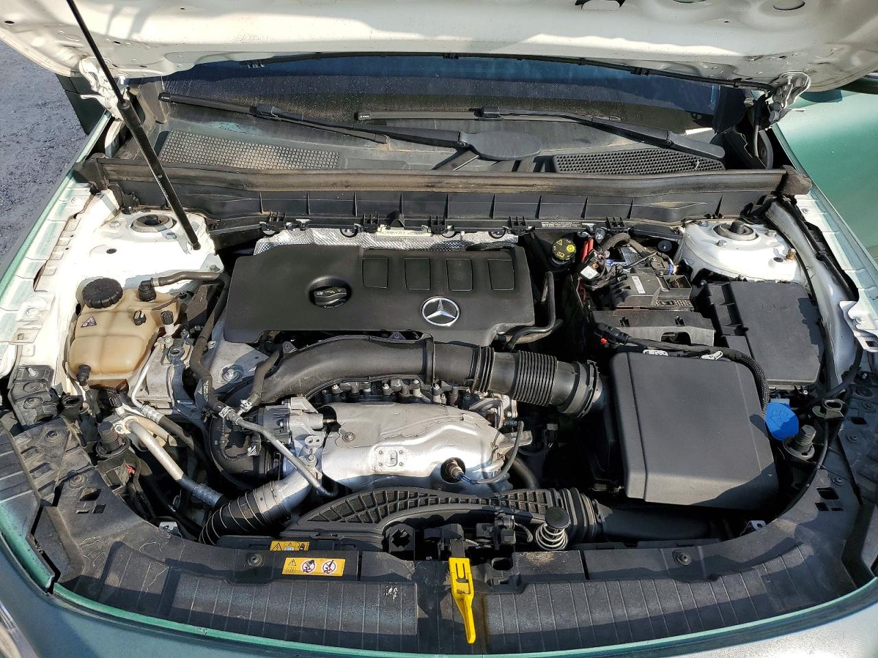 2020 MERCEDES-BENZ GLB 250 photo 11
