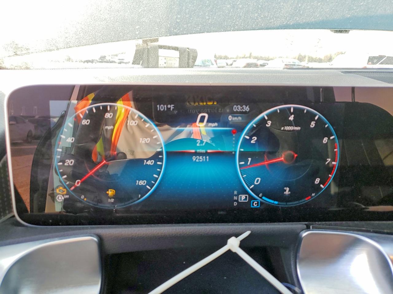 2020 MERCEDES-BENZ GLB 250 photo 9