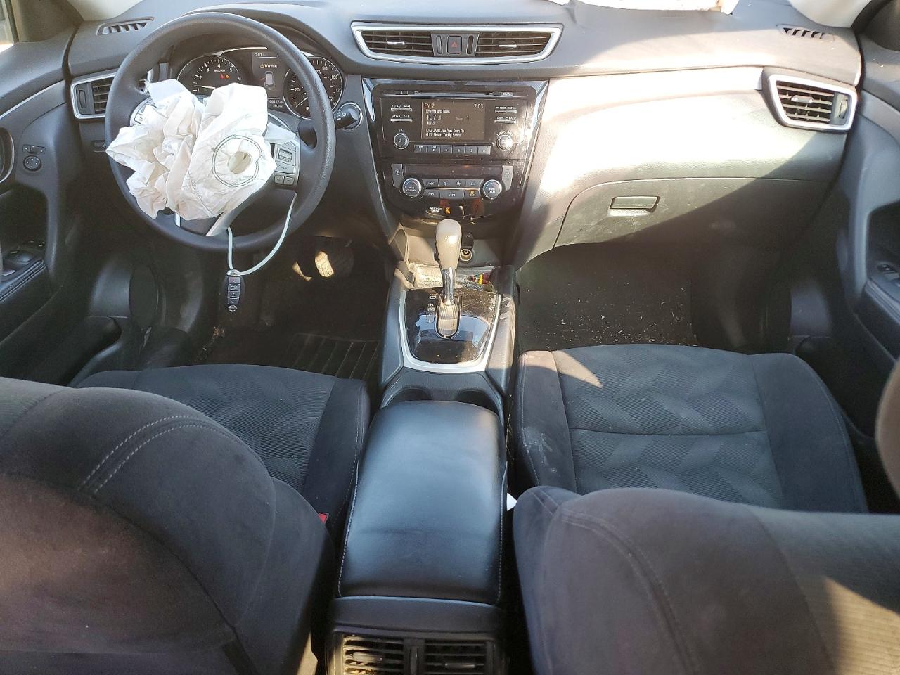 2014 NISSAN ROGUE S photo 22