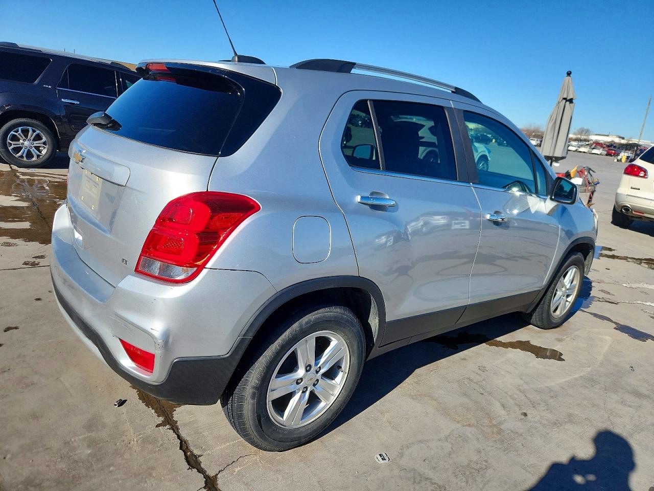 2017 CHEVROLET TRAX 1LT photo 5