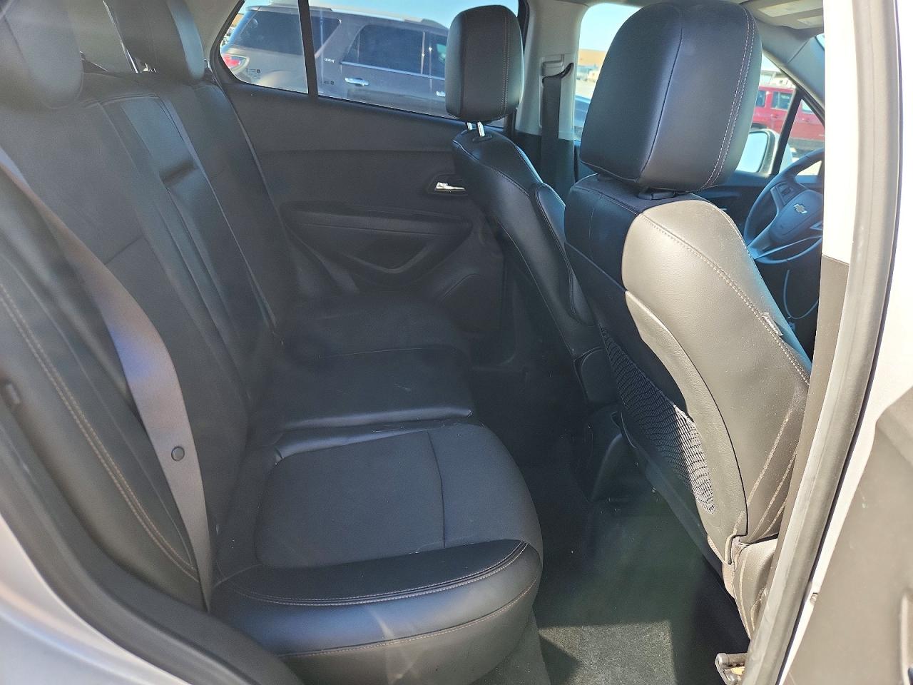 2017 CHEVROLET TRAX 1LT photo 19