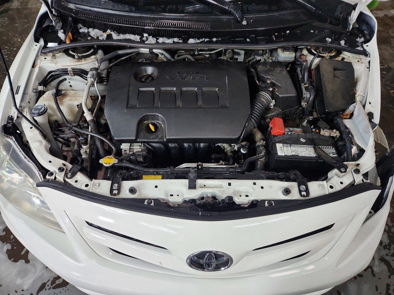 2011 TOYOTA COROLLA BASE photo 11