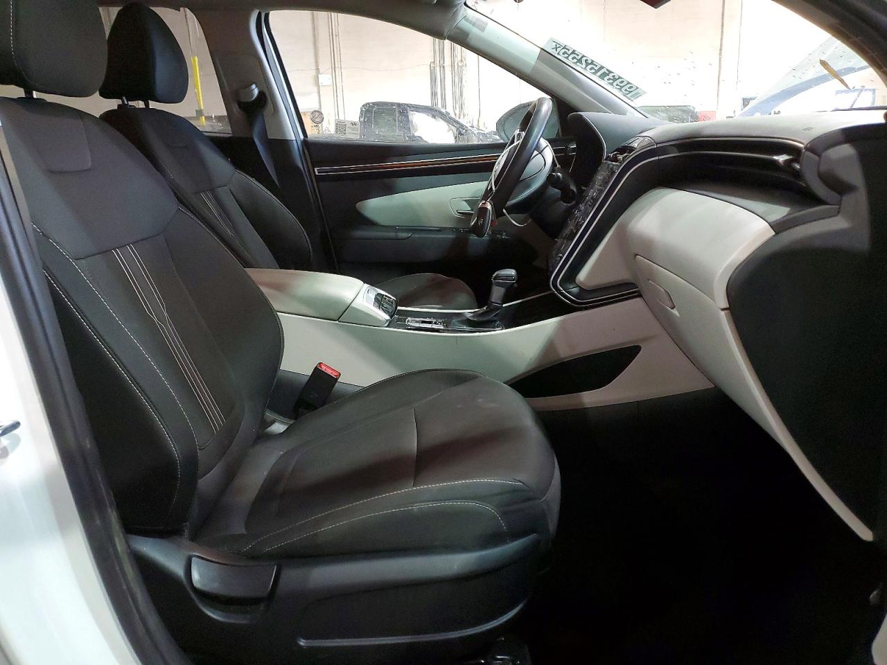 2024 HYUNDAI TUCSON SEL photo 7
