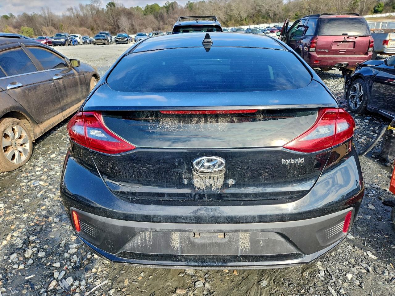 2019 HYUNDAI IONIQ SEL photo 6