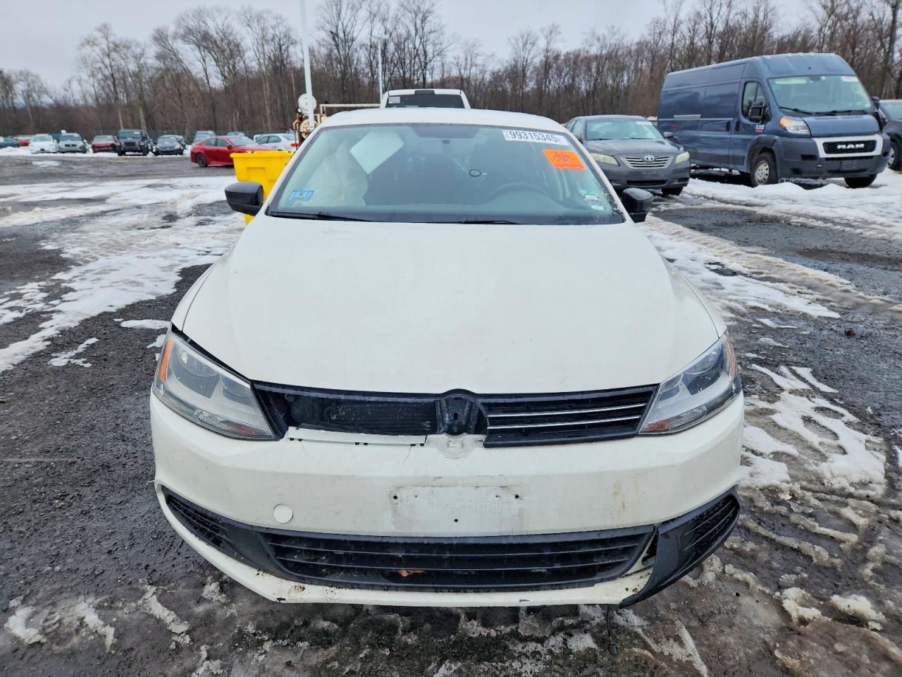 2012 VOLKSWAGEN JETTA BASE photo 5