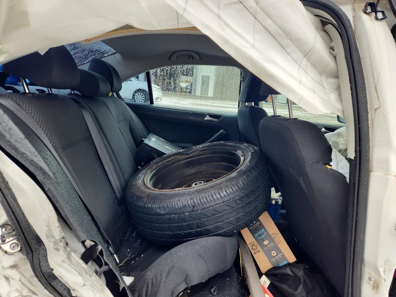 2012 VOLKSWAGEN JETTA BASE photo 10