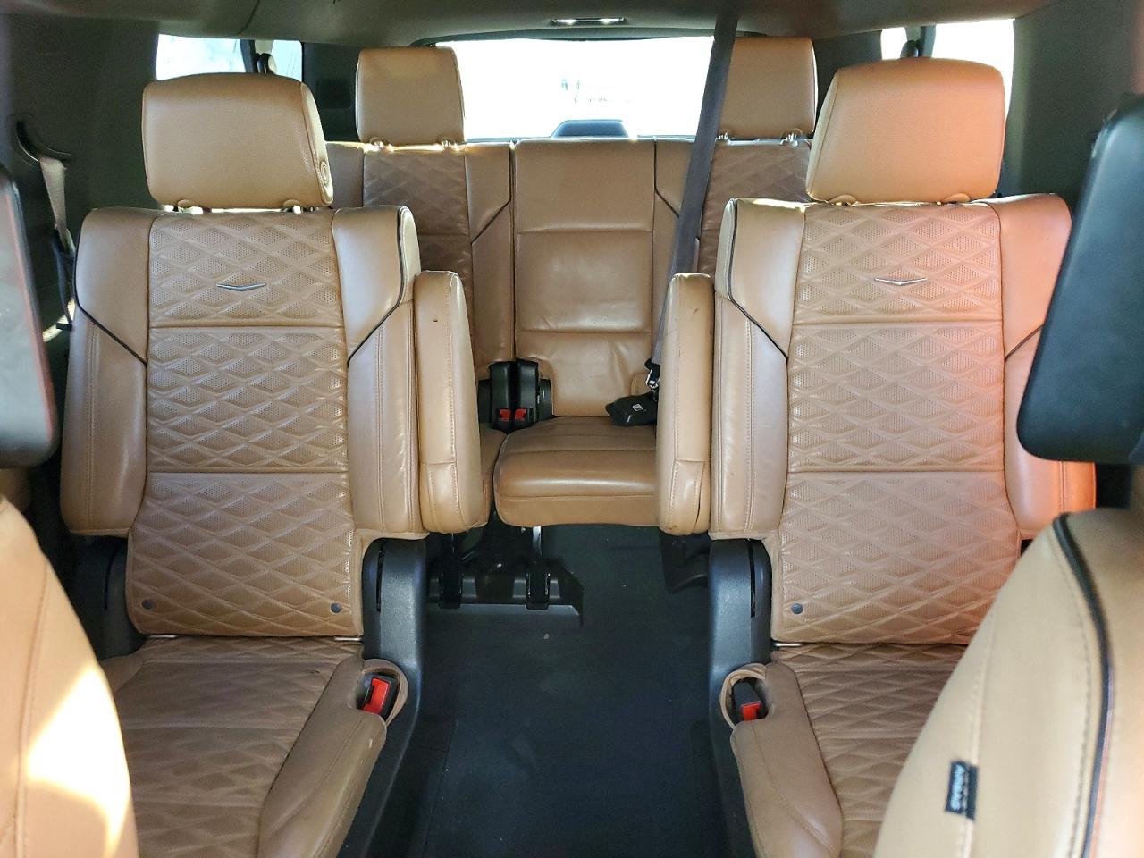 2021 CADILLAC ESCALADE ESV SPORT photo 28