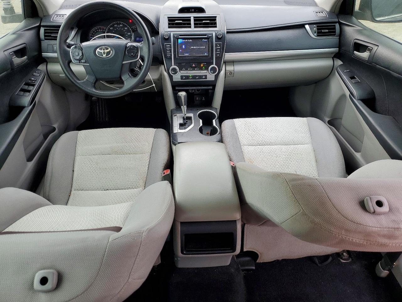 2012 TOYOTA CAMRY BASE photo 8
