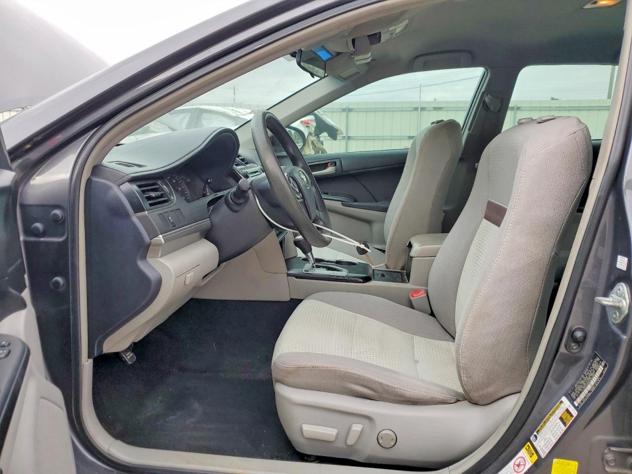 2012 TOYOTA CAMRY BASE photo 7