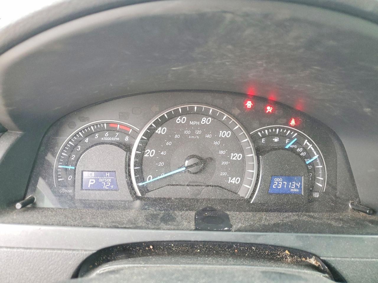 2012 TOYOTA CAMRY BASE photo 9