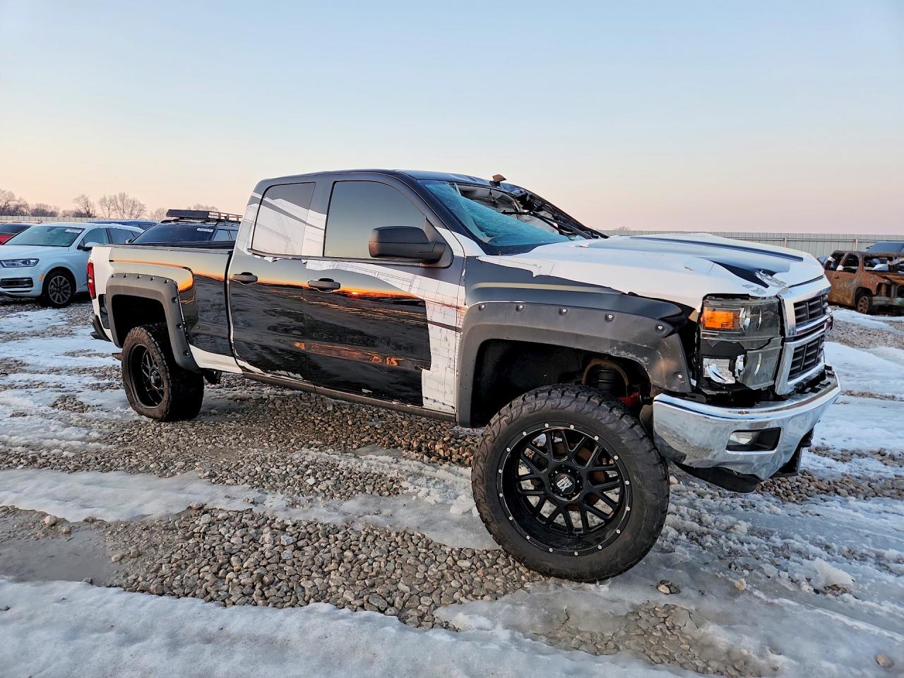 2014 CHEVROLET SILVERADO K1500 LT photo 4
