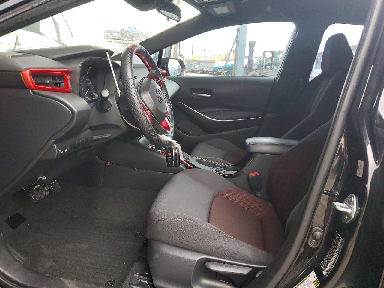 2023 TOYOTA COROLLA SE photo 7