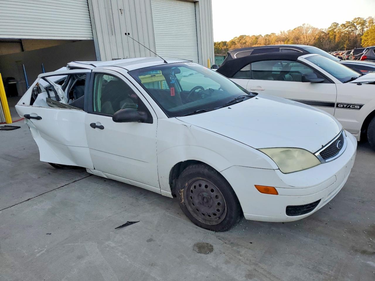 2007 FORD FOCUS ZX4 photo 7