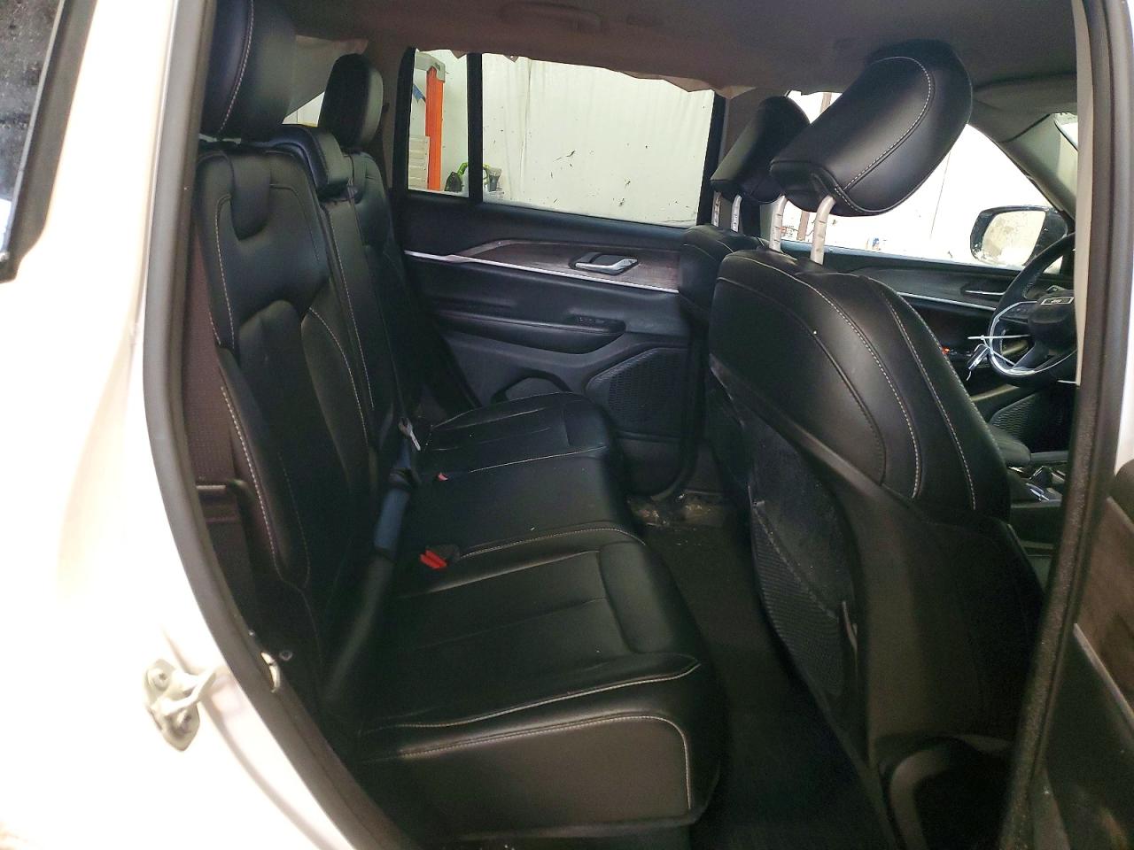 2023 JEEP GRAND CHEROKEE LIMITED photo 11