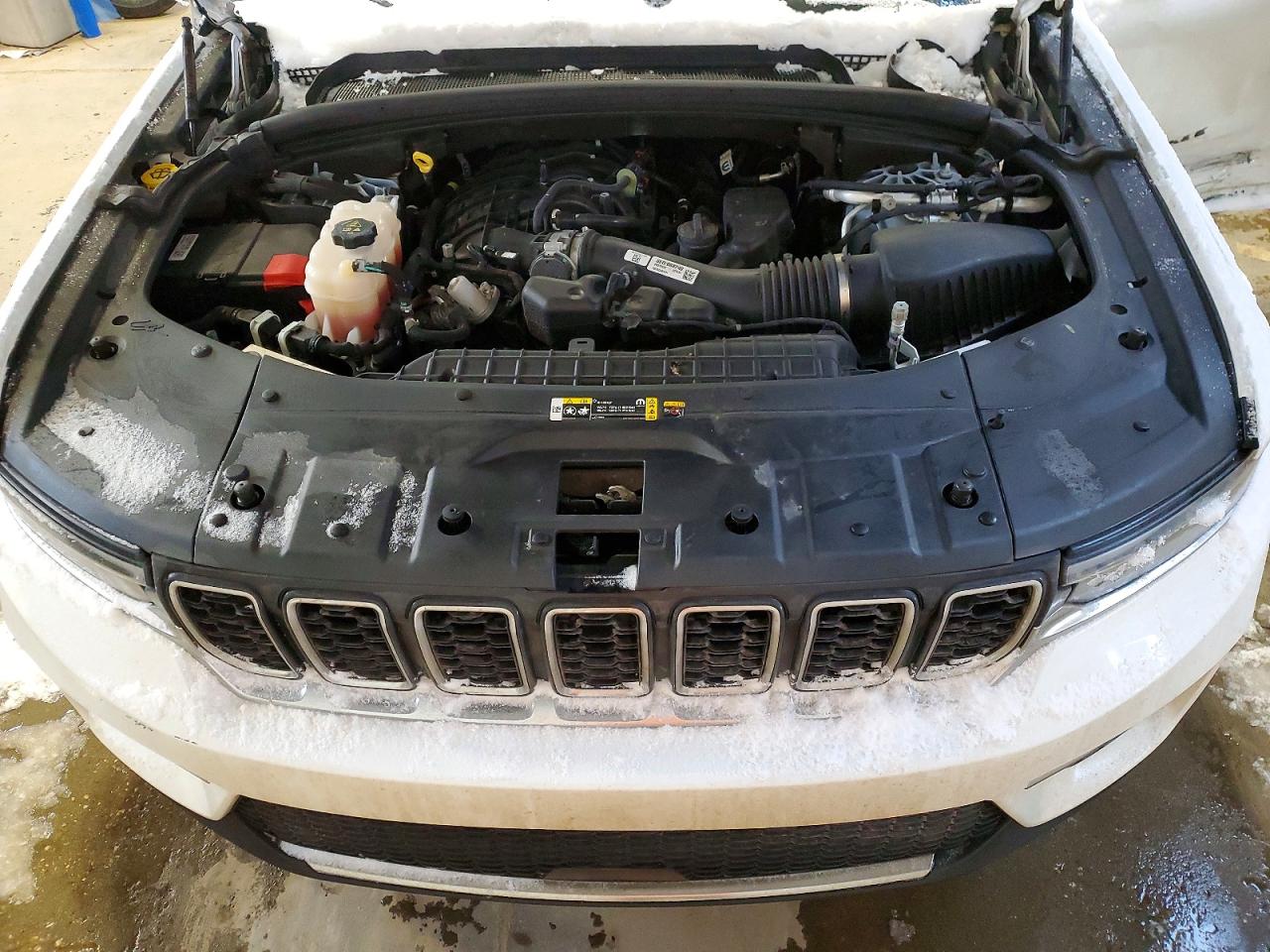 2023 JEEP GRAND CHEROKEE LIMITED photo 12
