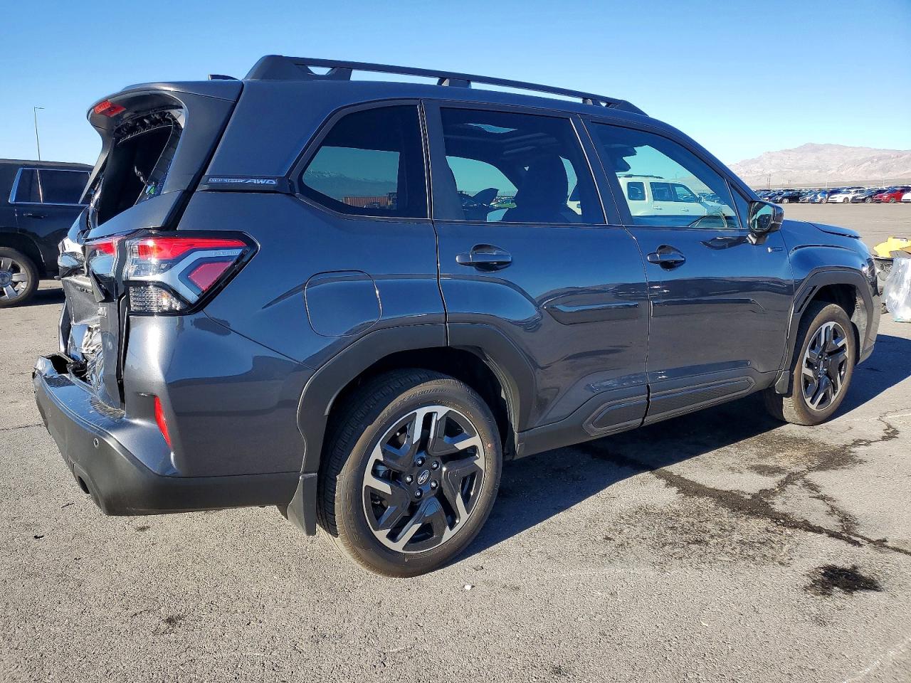 2025 SUBARU FORESTER LIMITED photo 3