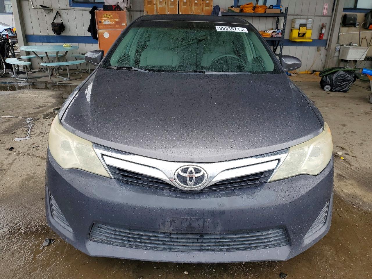 2014 TOYOTA CAMRY L photo 9