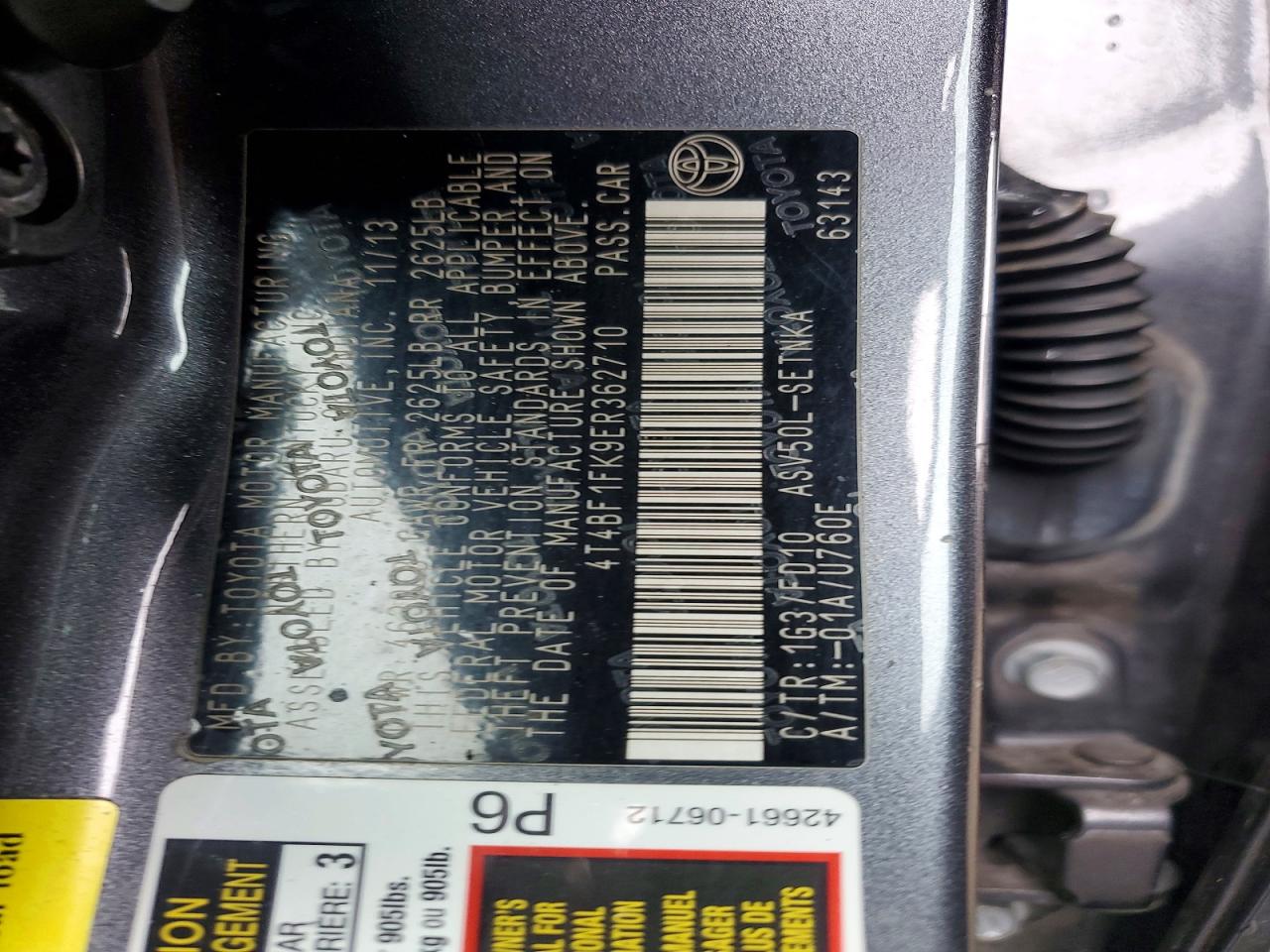 2014 TOYOTA CAMRY L photo 25
