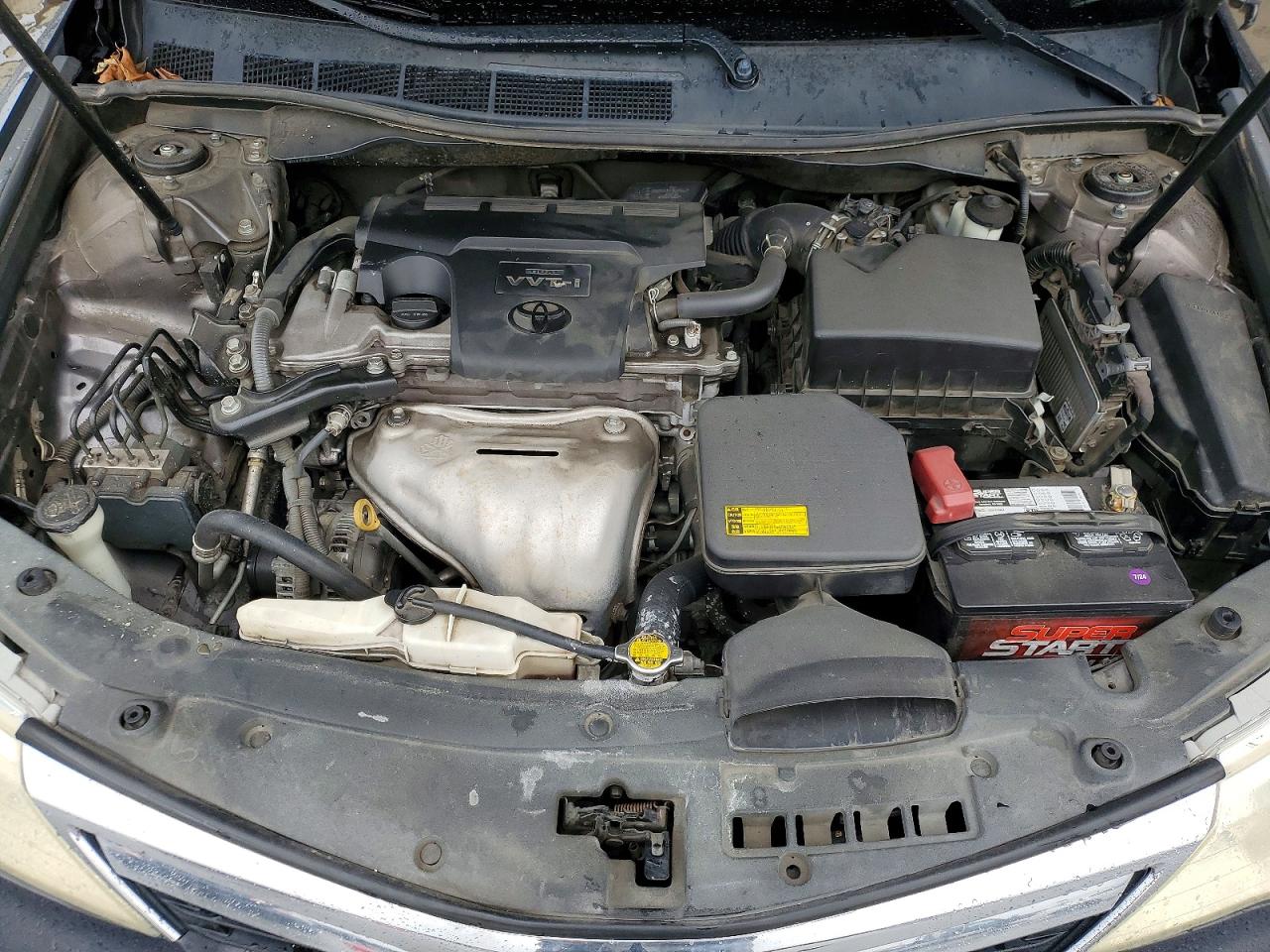 2014 TOYOTA CAMRY L photo 21