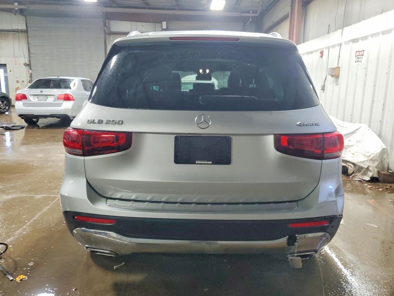 2020 MERCEDES-BENZ GLB 250 4MATIC photo 11