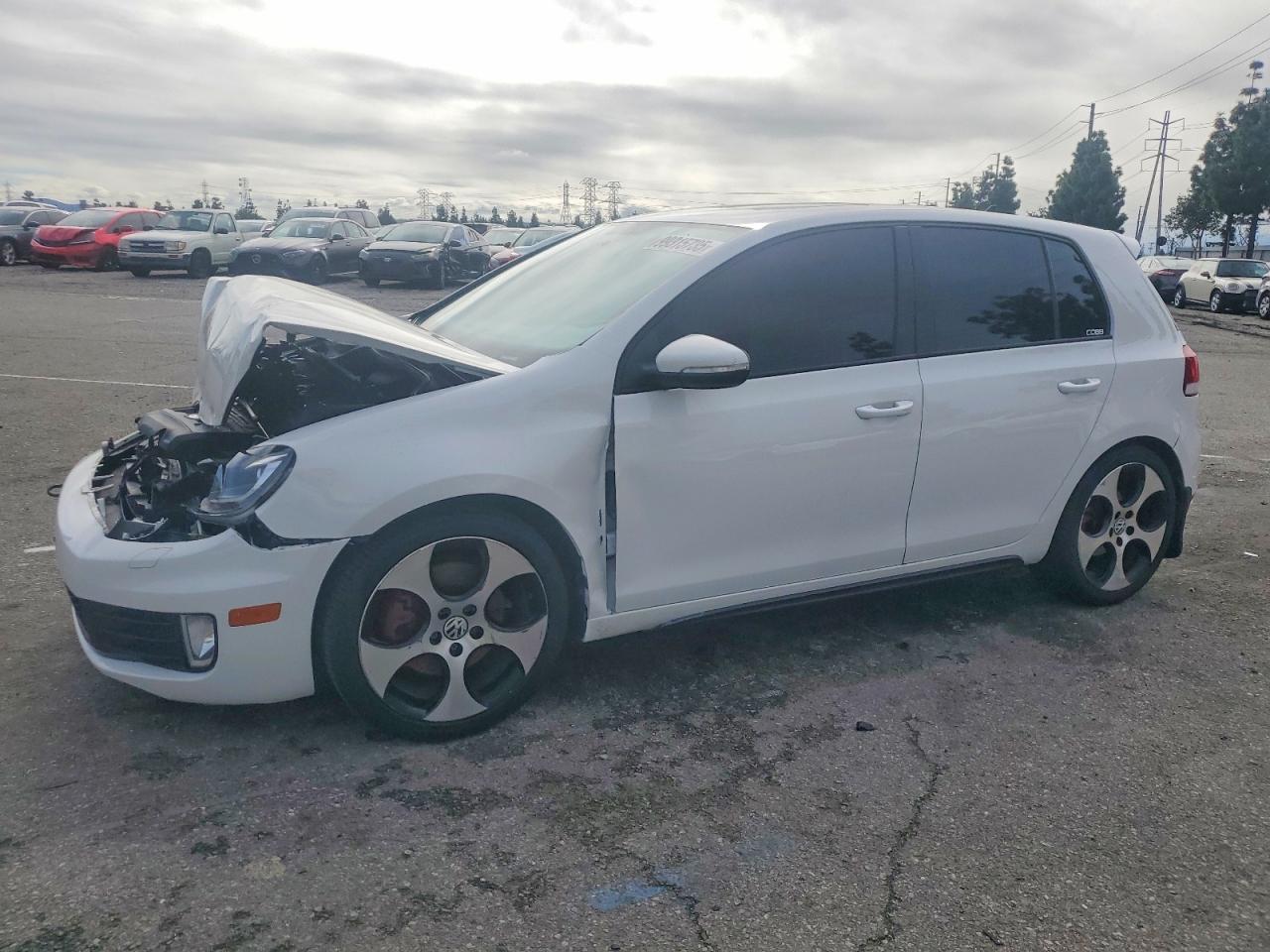 2011 VOLKSWAGEN GTI