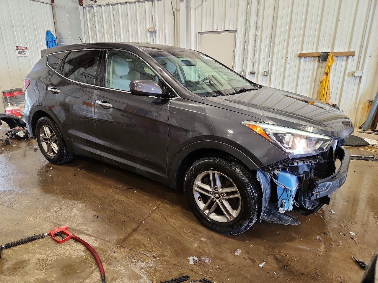 2018 HYUNDAI SANTA FE SPORT 2.4L photo 10